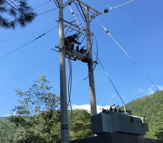 China Zhejiang Province Lishui City 11 KV Line